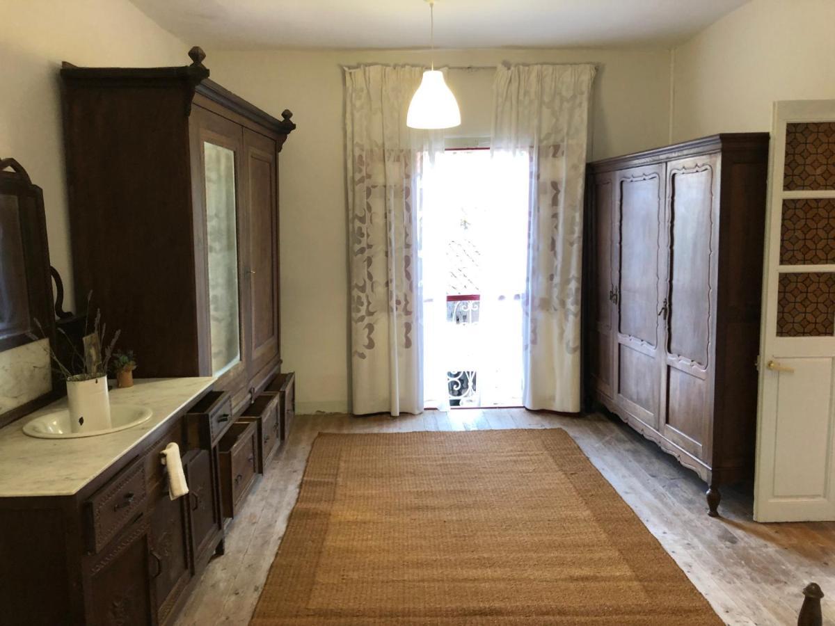 Ferienhaus El Requexu De Rales