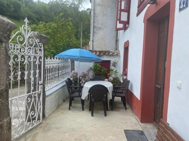 Ferienhaus El Requexu De Rales