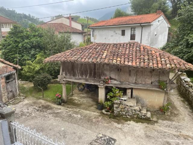 Ferienhaus El Requexu De Rales Rales (Llanes)